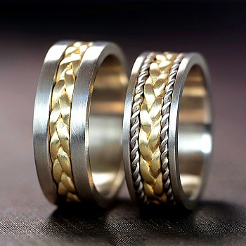 Wedding rings v910 in Yellow and White Gold